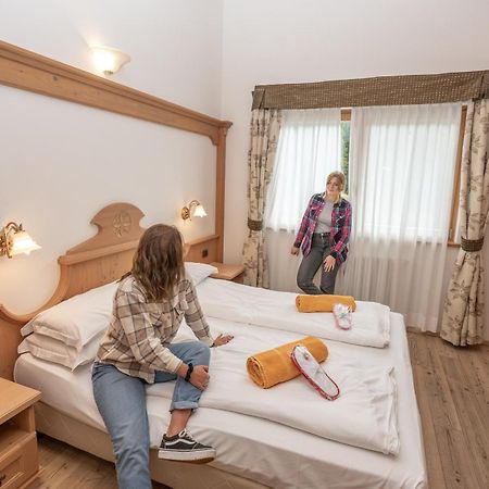 Wellness Hotel Lupo Bianco Канацеї Екстер'єр фото