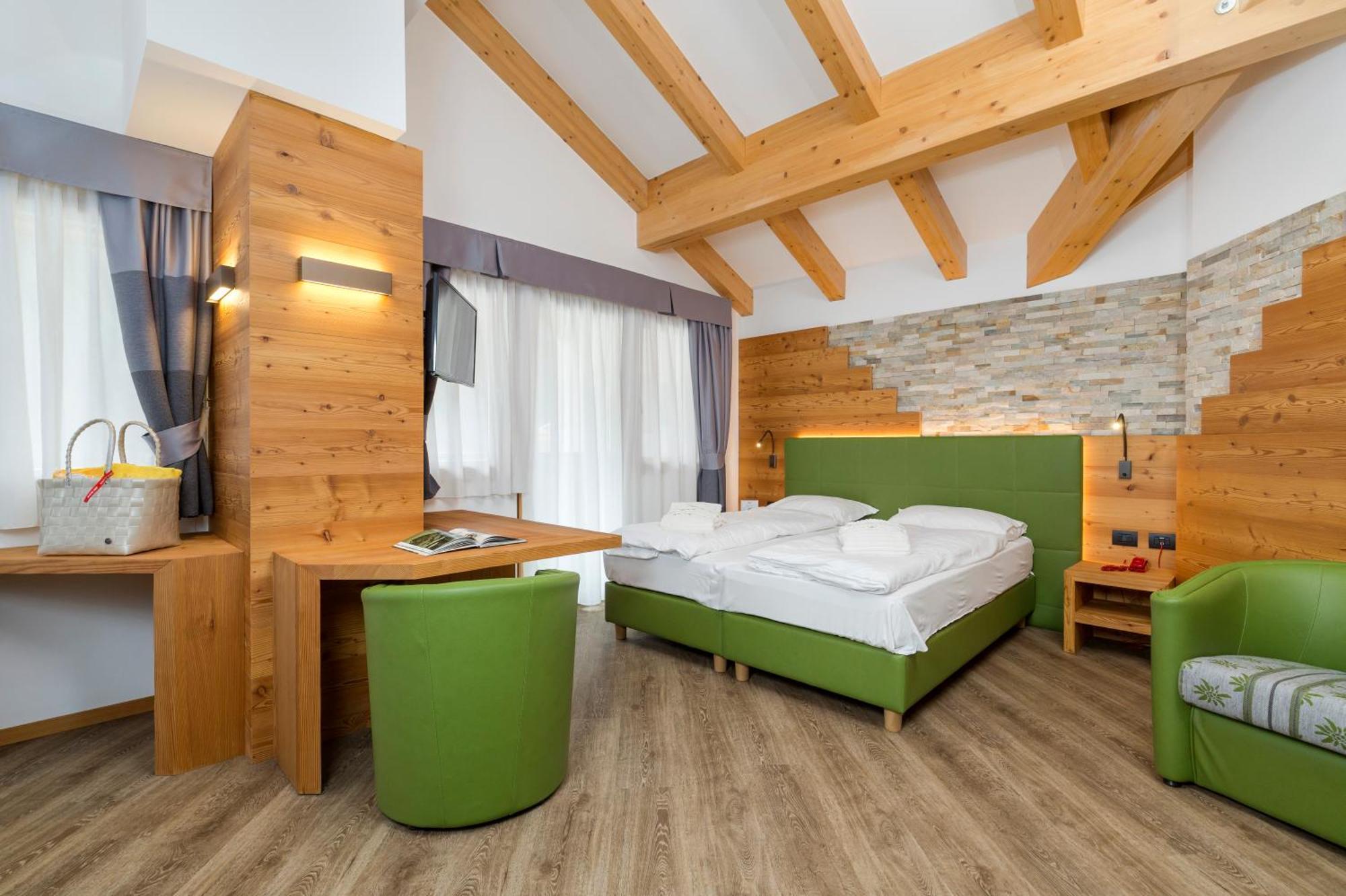 Wellness Hotel Lupo Bianco Канацеї Екстер'єр фото